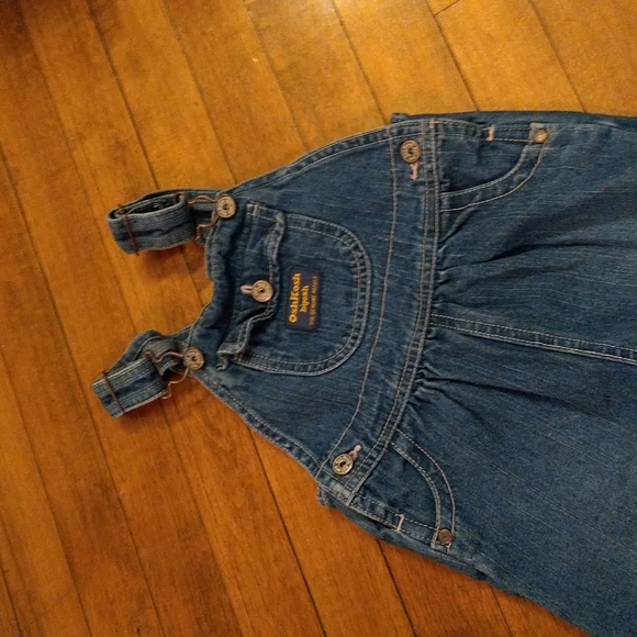 Size 18 months baby girls Oshkosh blue overalls - Picture 6 of 14